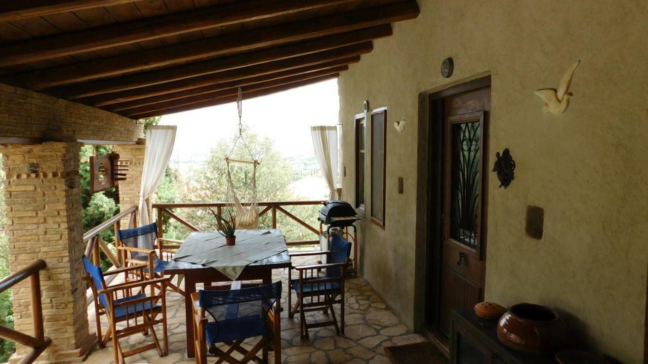 Agoriani Art Suite - 4 Seasons' Natural Living Lílaia Exteriér fotografie
